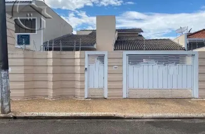 Casa com 4 quartos para alugar na Avenida Santo Antônio, 3904, Santa Tereza, Marília