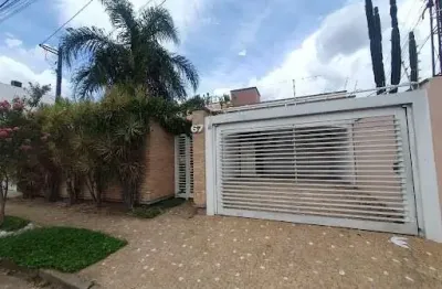 Casa com 3 quartos para alugar na rua plínio amaral, fragata, marília por r$ 4.500