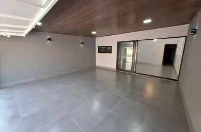 Casa com 3 quartos à venda na Rua Doutor Wilson Dantas, 28, Jardim Aquárius, Marília