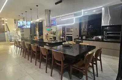 Casa em condomínio no jardim flamingo marília, 4 suítes, 300m²
