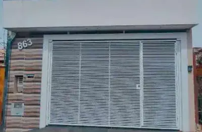 Casa com 3 quartos para alugar na Rua Santa Cecília, Alto Cafezal, Marília