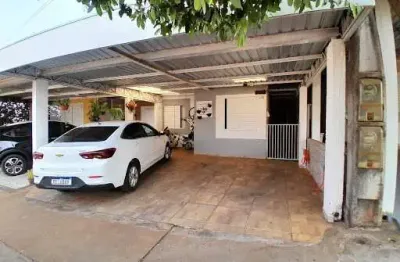 Casa em condomínio fechado com 3 quartos à venda na Avenida Sigismundo Nunes de Oliveira, Jardim Nazareth, Marília