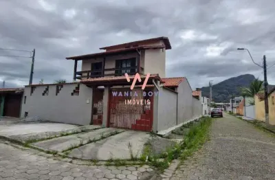 Sobrado com edícula, a 600m da praia, 4 dormitórios à venda, 269m² por r$ 1.400.000 - indaiá- caraguatatuba/sp