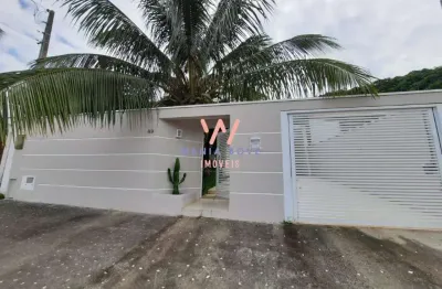Casa a 150m da praia, com 4 dormitórios à venda, 236 m² por r$ 1.500.000 - cigarras - são sebastião/sp