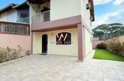 Sobrado a 350m da praia, com 2 dormitórios à venda, 150m² por r$600.000 - prainha - caraguatatuba/sp