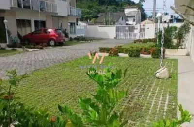 Sobrado a 200m da praia, com 2 dormitórios à venda, 86m² por r$740.000 - cocanha - caraguatatuba/sp