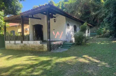Casa a 250m da praia, com 3 dormitórios à venda, 146m² por r$1.700.000 - guaecá - são sebastião/sp