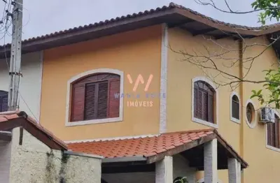 Sobrado a 150m da praia, com 3 dormitórios à venda, 126m² por r$850.000 - cigarras - são sebastião/sp