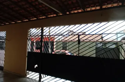 Vendo ótima casa na cidade nova 4 bem localizada próximo ao aslan, próximo ao formosa
