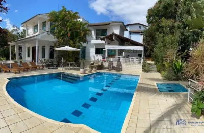 Casa blanca !! uma masão de novela com estilo de sitio dentro da cidade .