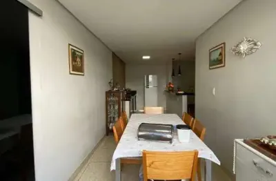 Oportunidade!!! duas lindas casas a venda no bairro ponte preta ubá mg .