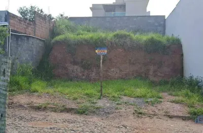 Terreno à venda no Paulino Fernandes IV, Ubá 