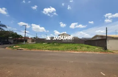 Terreno no bairro jardim márcia i na cidade de  agudos;