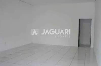 Sala comercial no bairro centro na cidade de  agudos;