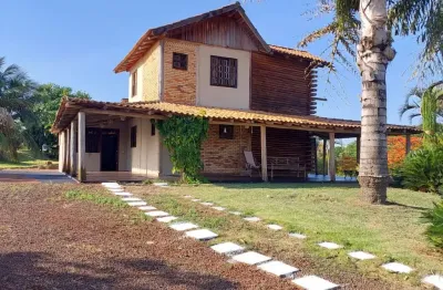 Chácara / sítio com 3 quartos à venda na Rua Doutor Vacyr Gonçalves Pereira, Estancia Favoreto, Sertanópolis