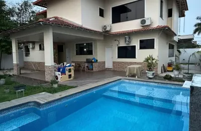Casa em condomínio fechado com 4 quartos à venda na Ponta Negra, Manaus 