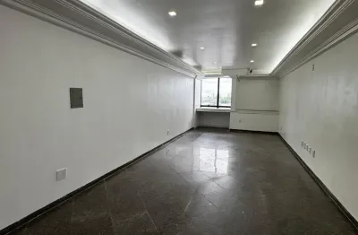 Imperdível - vendo/ alugo  sala conjugada no melhor complexo de manaus -vieiralves-cemom