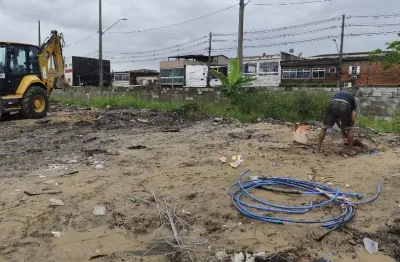 Terreno à venda no Parque São Vicente, São Vicente 