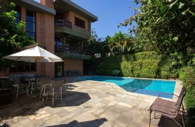 Casa com 4 quartos à venda na Rua General Sena Vasconcelos, 204, Jardim Guedala, São Paulo