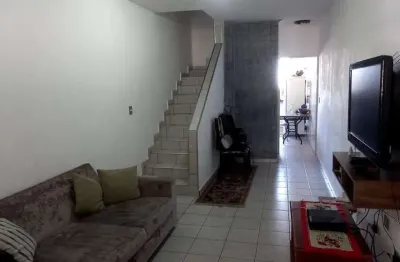 Casa com 2 quartos à venda na Rua Diva Inez Gutieres, s/n, Jardim Irapua, Taboão da Serra