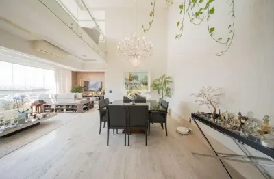 Cobertura 345m² no Condomínio Mont Serrat - 4 Suítes, 5 Vagas, Alto Padrão no Jardim Anália Franco