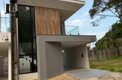 Quartzo Condomínio Verde 3 suite 1 com closet e varanda, 196m2, 02 vagas, Living com dois ambientes, Localizado no bairro do mangueirão