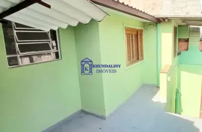 Casa independente com 1 vaga de garagem para locação - r$ 1.550,00