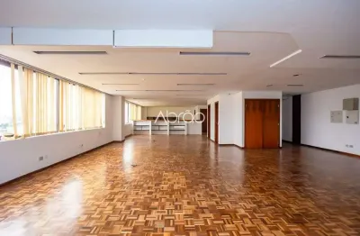 Sala comercial de 159 m² à venda no centro de curitiba – espaçosa, reformada e bem localizada | ref. 396