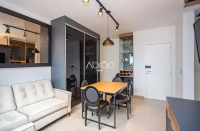 Apartamento mobiliado com 2 quartos à venda no centro de curitiba – brigadeiro towers | ref 553