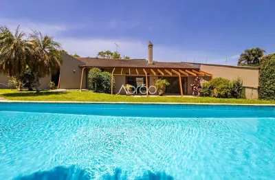 Casa com 4 quartos à venda no Batel – Projeto Júlio Pechmann | 400 m² Privativos em Terreno de 1.600 m² | Ref 673