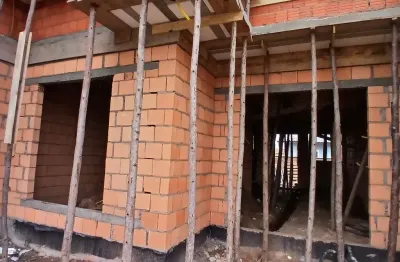 Casa 2 dormitórios  1 suíte   quinta dos açorianos  barra velha-sc