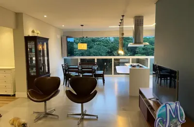 Apartamento mobiliado padrão com vista mar  3 suítes em penha santa catarina