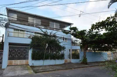 Casa com 4 dormitórios à venda, 302 m² por R$ 485.000,00 - Vila Valqueire - Rio de Janeiro/RJ