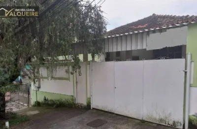 Casa  na rua azaléas com 3 quartos  com suíte e amplo quintal