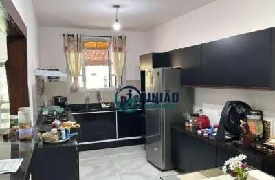 Casa com 3 dormitórios à venda, 430 m² por r$ 1.200.000,00 - itaipu - niterói/rj