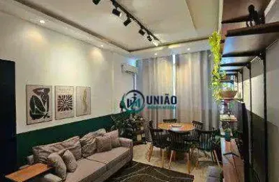 Lindo apartamento com 3 dormitórios, sendo uma suíte, uma vaga, excelente localização, pertinho de tudo !!