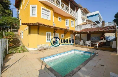 Casa com 3 quartos à venda, 242 m² por R$ 950.000 - Badu - Niterói/RJ