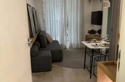 Lindo apartamento na região centro, ótima localização, more perto de metrô, mercados, bancos e tenha qualidade de vida!