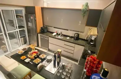Casa em cond. totalmente planejada/ 3 dorm./ suíte/ área gourmet/ lazer/ cajuru