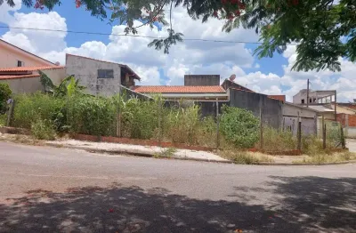 Terreno plano de esquina à venda/150 m²/ parque das laranjeiras/ ac. av. itavuvu