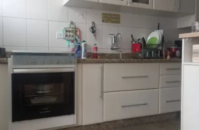 Casa térrea totalmente reformada/ 3 dorm/ suíte/ 5 vagas/ vila gabriel