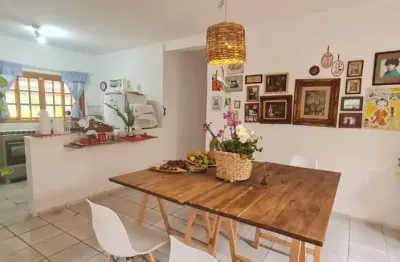 Chácara com 1.000 m²/ 4 dorm./ suíte/ varanda/ piscina/ araçoiaba da serra