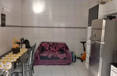 Casa térrea à venda com 76 m²/ 2 dorm./ ac. av. paraná/ só r$ 176 mil