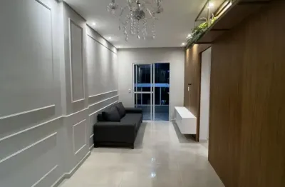 Lindo apto com 2 dorm./ sacada/ vista livre/ planejados/ parque campolim