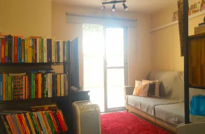 Apto térreo com 54 m²/ 2 dorm./ varanda/ 1 vaga/ ac. rod. raposo tavares