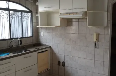 Casa térrea/ 2 dorm./ suíte/ 2 wc´s/ ac. av. washington luiz/ só r$375 mil