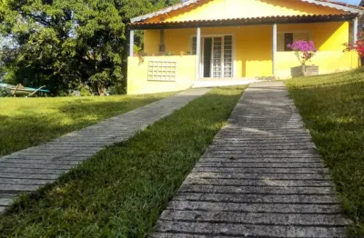 Chácara 2.700 m²/ 2 dorm./ área gourmet/ varanda/ ac. rod. raposo tavares