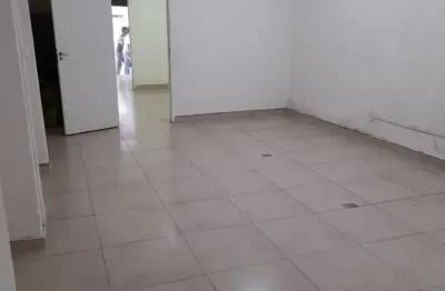 Salão comercial no centro de sorocaba/ 1 wc/ recepção/ ac. av. dom aguirre