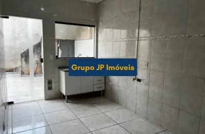 Casa assobradada à venda/ 2 dorm./ quintal/ área de lazer/ ac. av. ipanema
