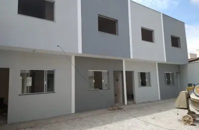 Sobrado em condomínio/ 2 dorm./ 2 wc´s/ ac. av. ipanema/ só r$ 250 mil